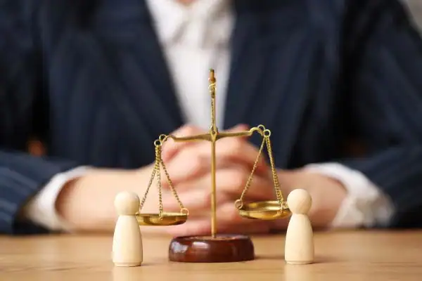 Image of financial mediation Farnborough